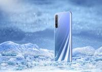 realme X50 5G手机真机首曝:采用时下流行的双打孔全面屏设计 realme X50 5G手机真机首曝:采用时下流行的双打孔全面屏设计